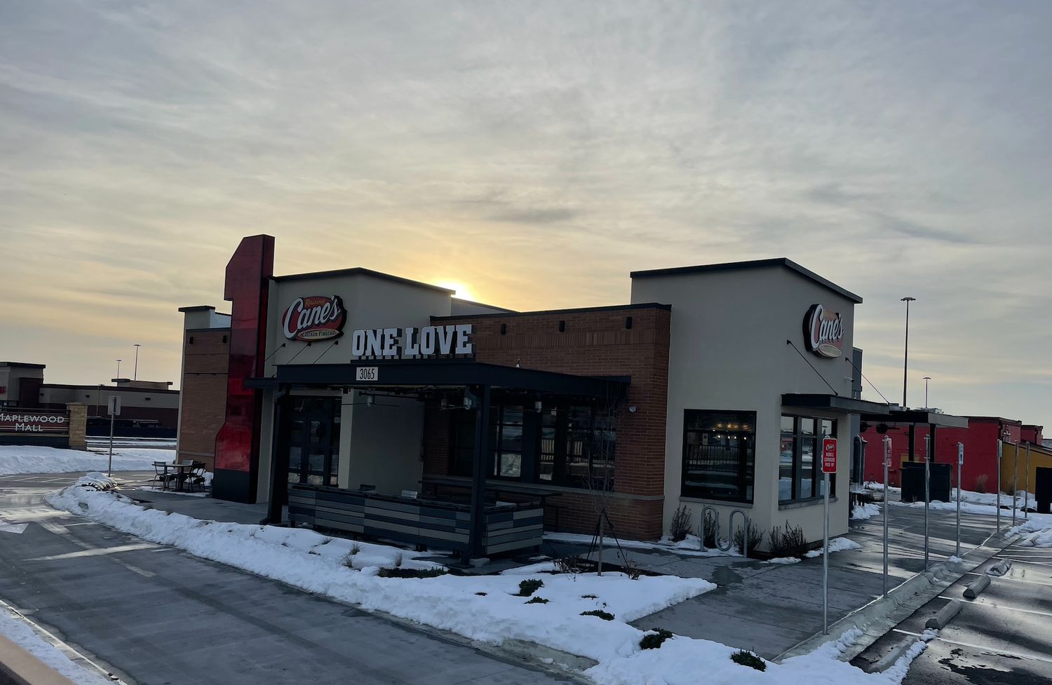 Raising Cane's Chicken Fingers: 3065 White Bear Ave N, Maplewood, MN 55109